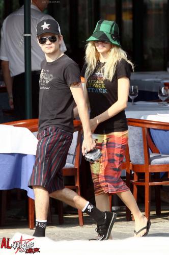 avril+derick